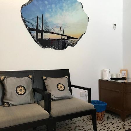 Rangoon Residences + George Town Esterno foto