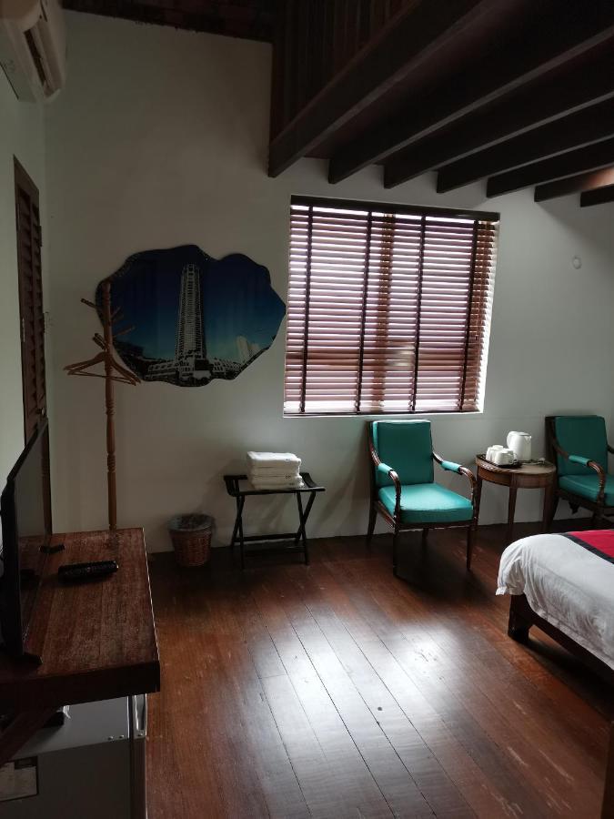 Rangoon Residences + George Town Esterno foto